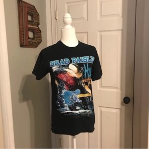 Brad Paisley H2OII WETTER & WILDER TOUR SMALL SHIRT